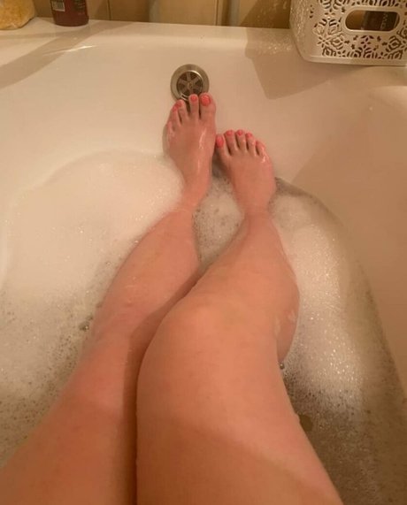 amateur wife onlyfans naked pics