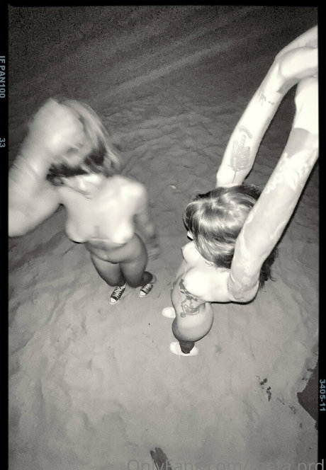 asian dildo onlyfans pornos image