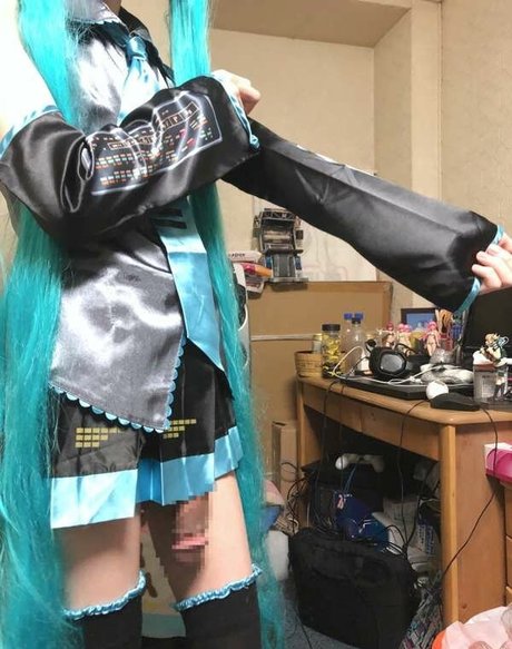 Finni081 hot actress photos