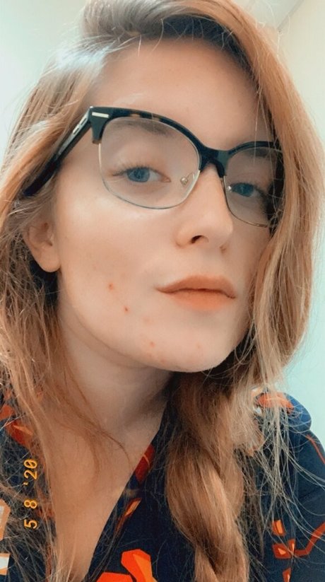 lucigonewild model pornographic picture