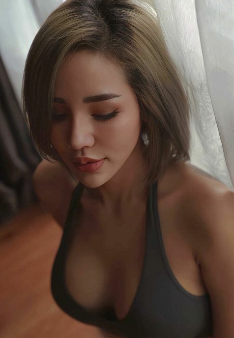 chaly xx star porn pictures