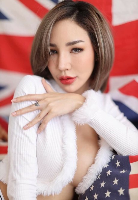 chaly xx hot model galleries