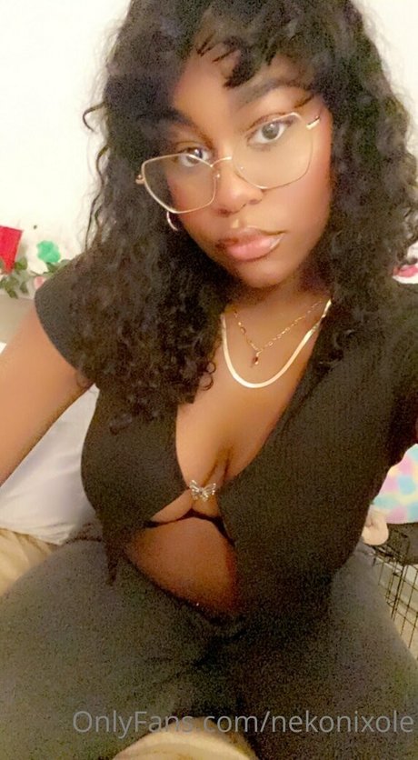 lesbian seduction onlyfans sexy img