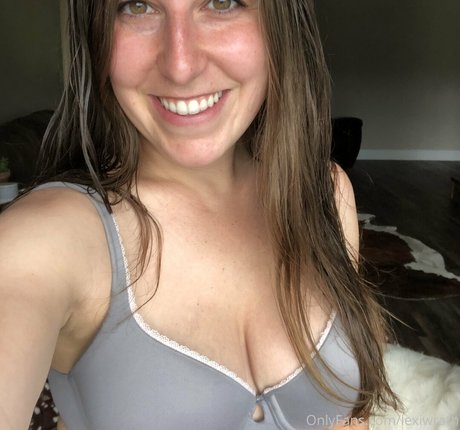 nudist onlyfans erotic img