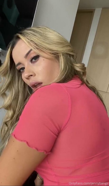 social media influencer onlyfans xxx photos