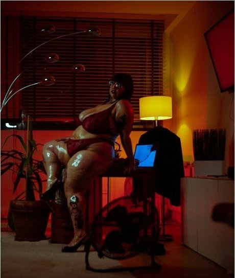 shower nude onlyfans free naked img