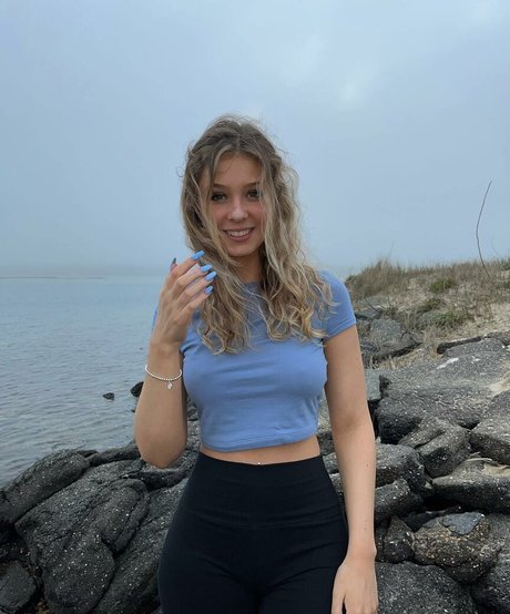 centerfold onlyfans pornographic pictures