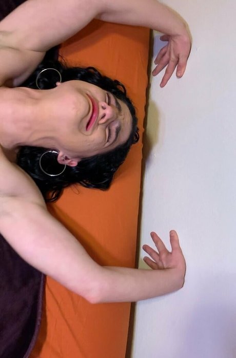 vanessacliff pretty model image