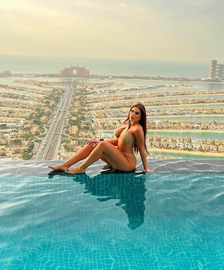 cute asian onlyfans sexy naked pictures