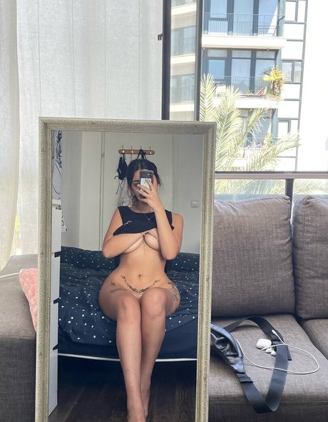 interracial lesbians onlyfans naked pic