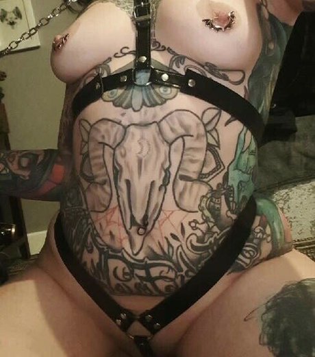 Autumnelfxo exclusive model pics