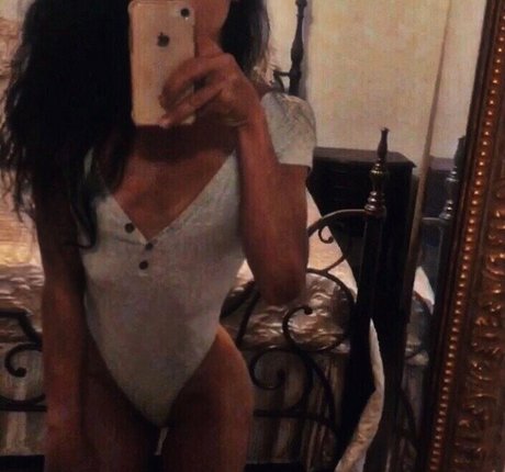 spicypeach8 model nudes pic