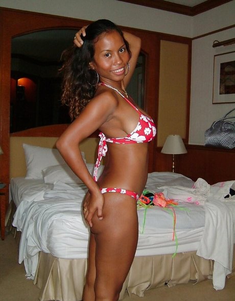 PaulaThai naked star galleries