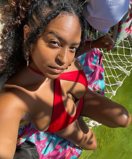 amateur wife onlyfans naked pic