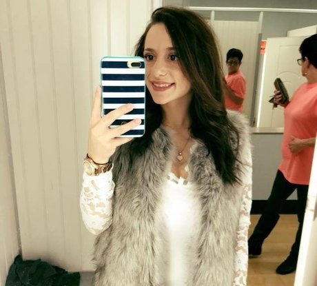 granny milf onlyfans sexy photo