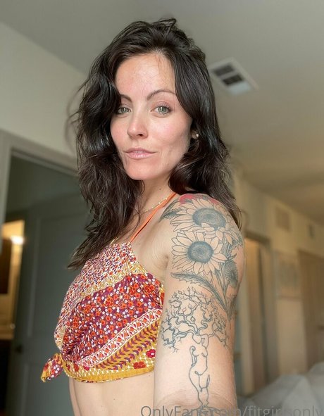 milf orgasm onlyfans beautiful naked image