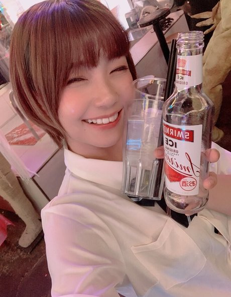 ayame apricot top star pictures