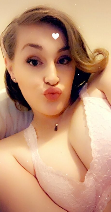 thickbunnylexi sex pornstar image
