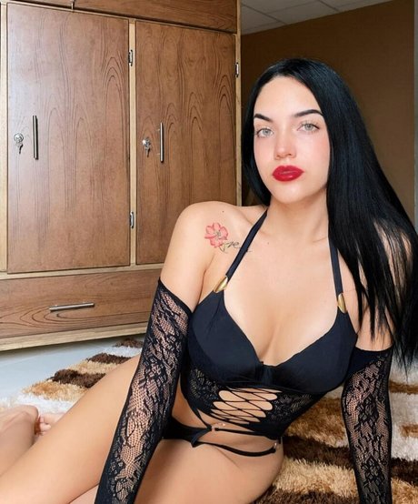 Mariangel DelCarmen model erotic archive