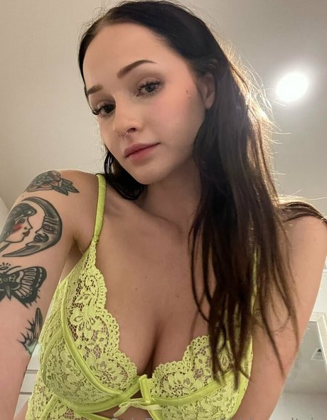 tiddyvaultvip beautiful star images