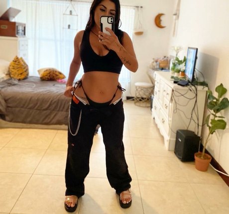 gabrielamal_ pretty actress archive