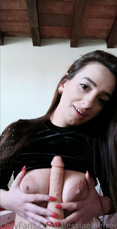 alessiaelfiefree pornographic model pic