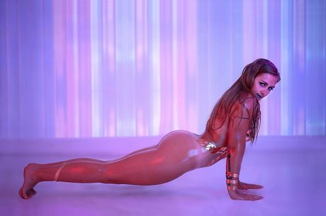 pennymaex nudes model image