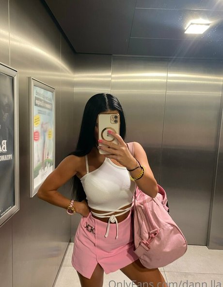 dann lla star adult archive