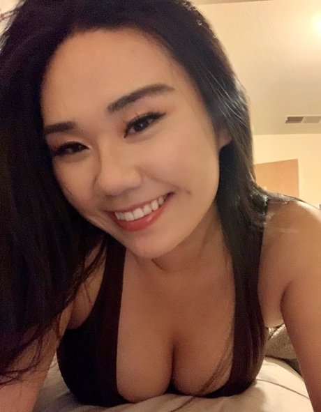 KittyEyess model art image