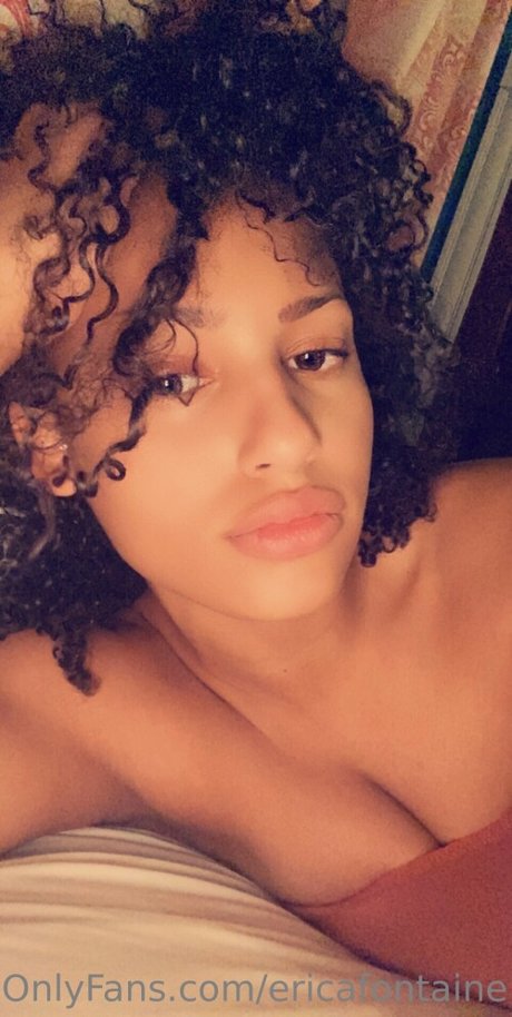 Erica Fontaine haut étoile photos