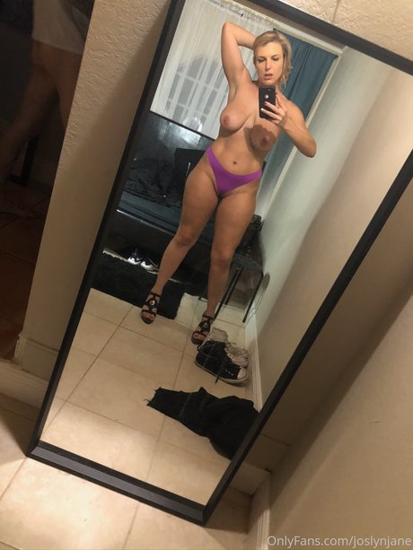 Joslyn Jane star du porno photos