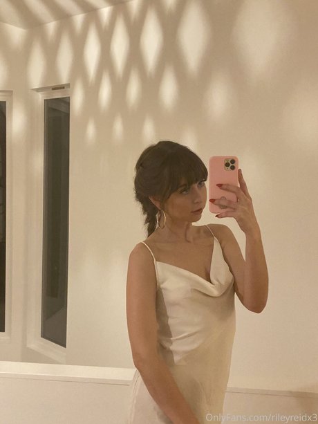 fans de latex uniquement des nus parfaits des photos