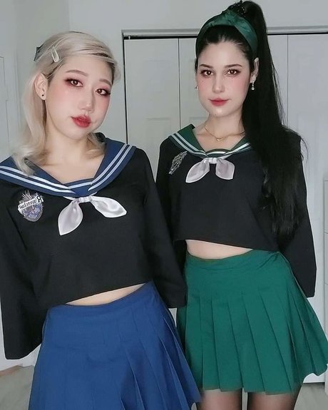 chatte dégoulinante et humide onlyfans xxx érotique collection