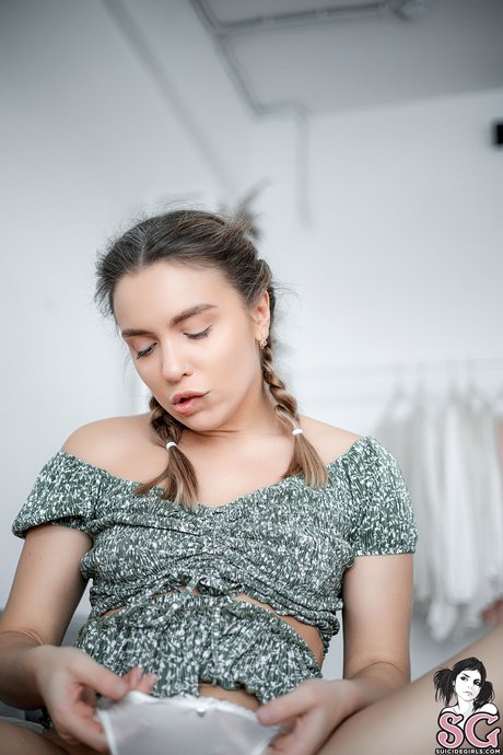 Polina Azarova actrice adulte img