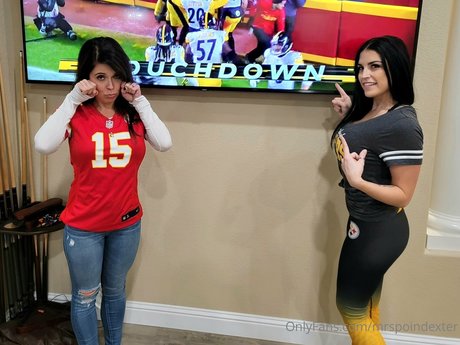 Mrs Poindexter modèle gratuit galeries