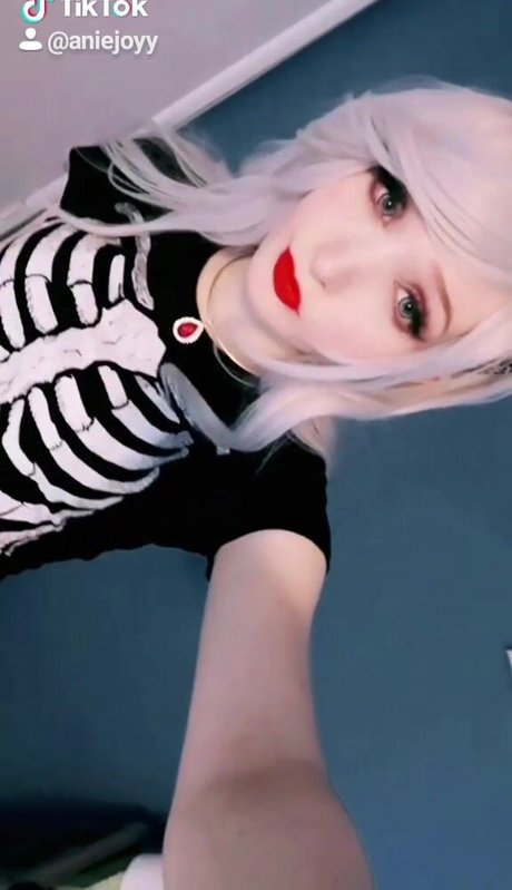 Anie Joy modèle de haute qualité des photos