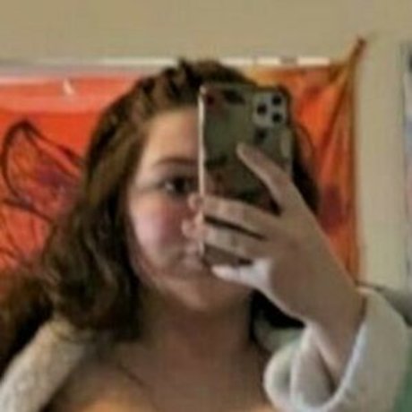 Cayenna Wiley haut de star du porno archive