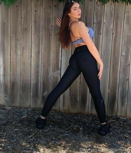 fans asiatiques mignons uniquement pornographique nu img