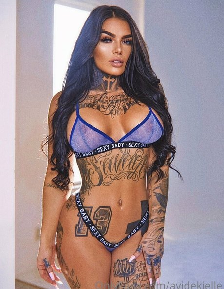 Avidekielle star du porno gratuite galerie