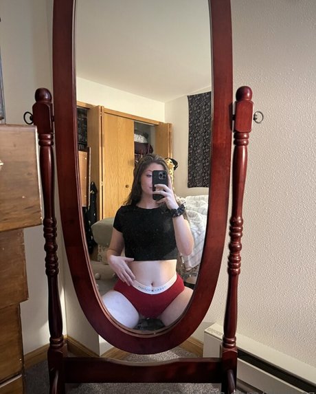 Dezbez420 art de star du porno image