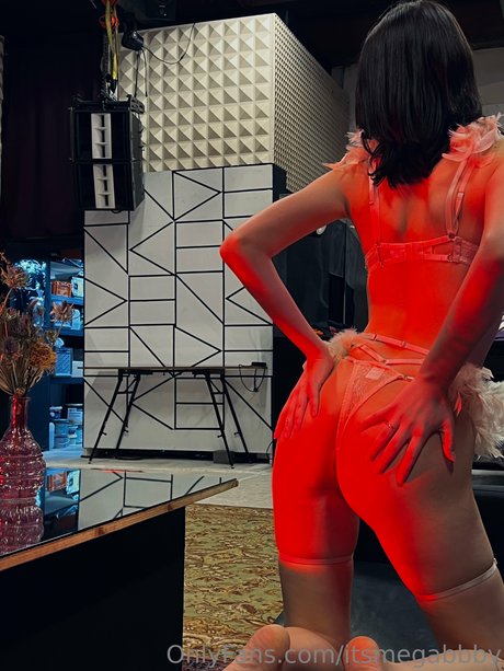 itsmegabbby actrice sexy img