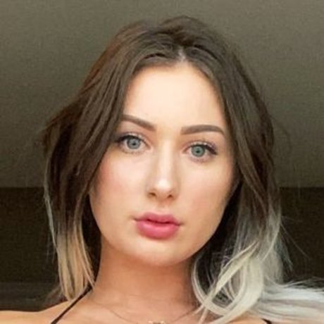 Trapqueenofdarkness art modèle img