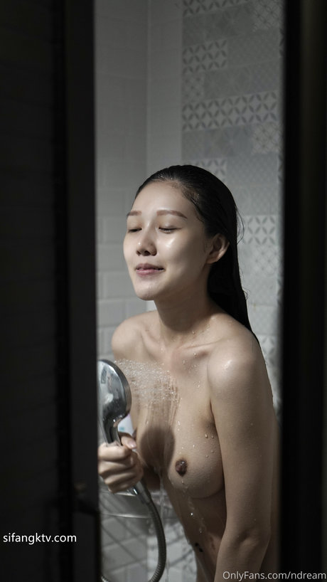 professeur nu onlyfans joli art photo