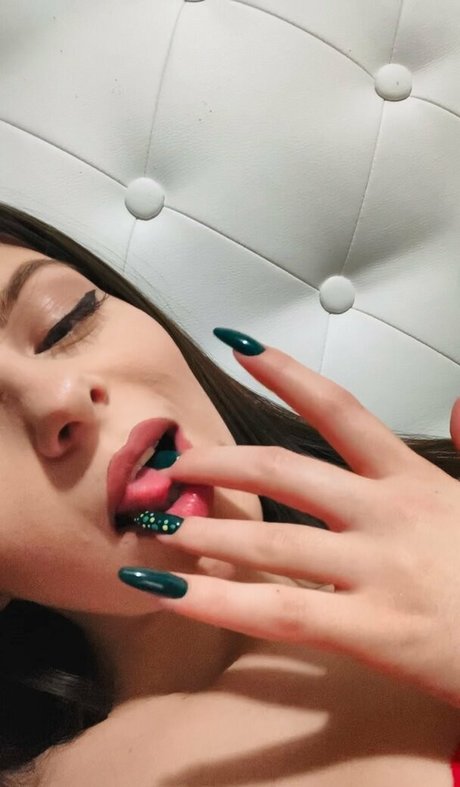 Ivy Sugar belle étoile galeries