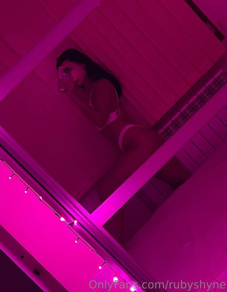 rubyshyne joli modèle img