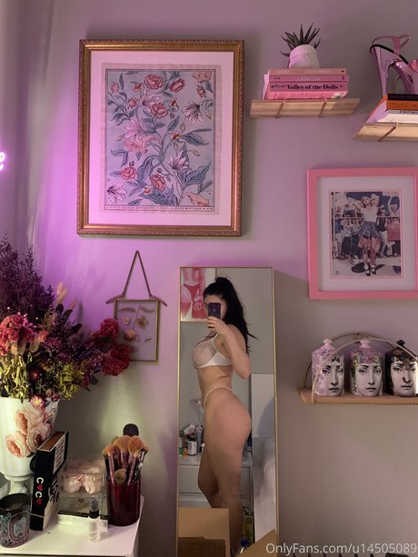 Sydney Benjamin actrice sexy images