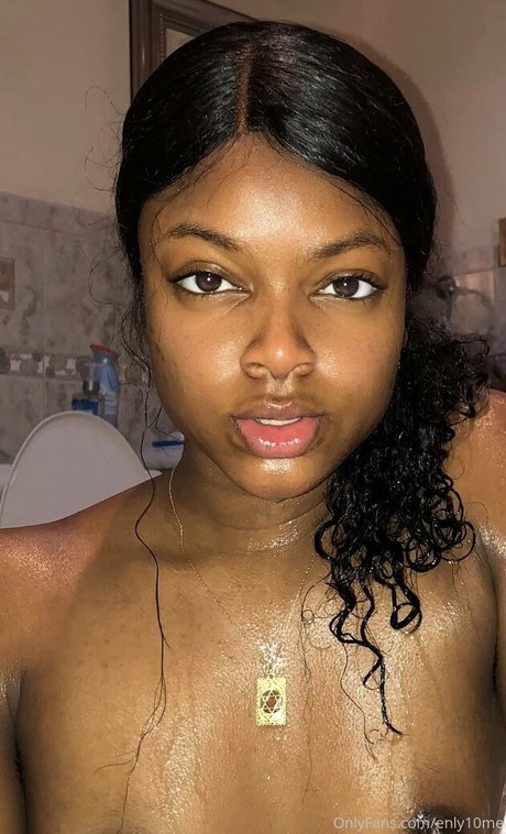 enly10me étoile sexy images