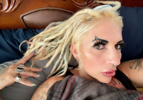 Xzanthia star érotique des photos