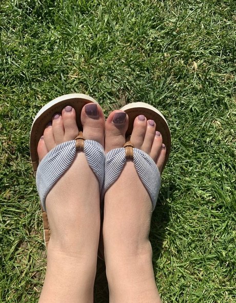 Sophia Knight étoile chaude img