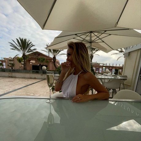 Bonnie Marie art star du porno images